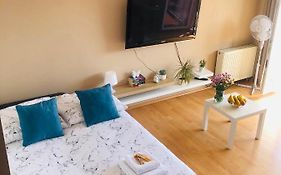 BertoM Krakow Apartaments Czerwone Maki